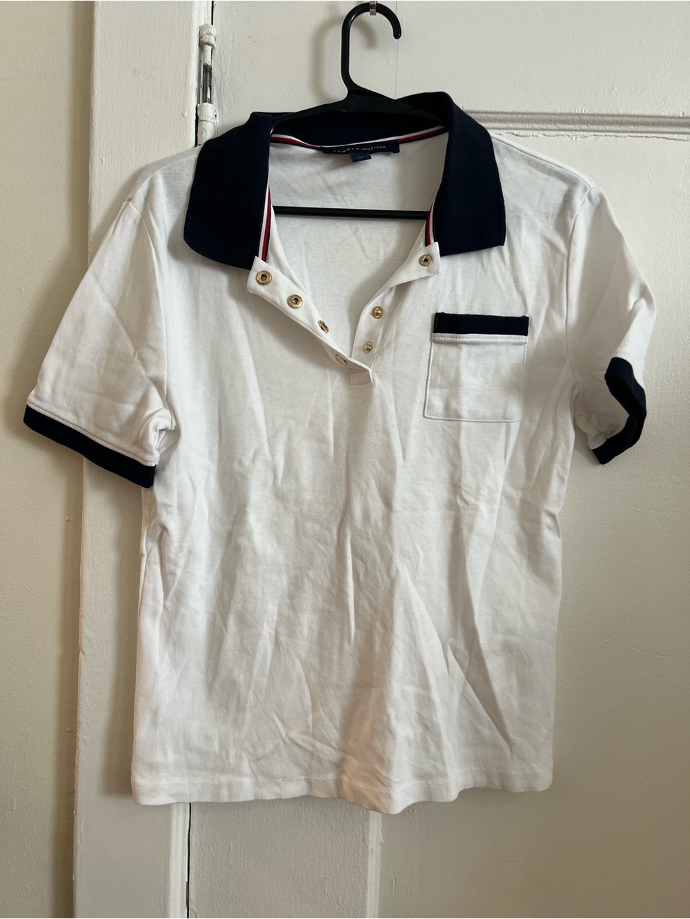 Tommy Hilfiger White Polo with Navy Trim and Red Accent size M